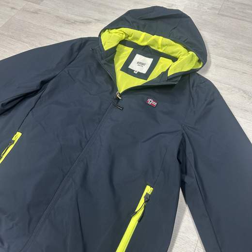 Giubbino uomo leggero con cappuccio staccabile Rekuait