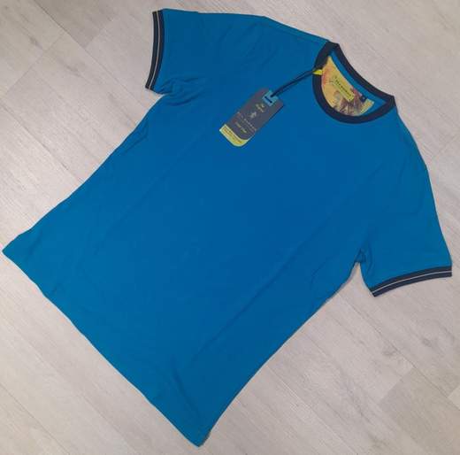 T-shirt girocollo Sea Barrier articolo FRAGOLA