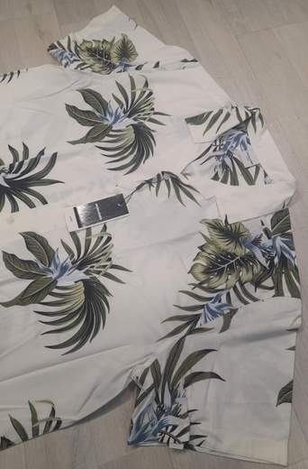 Camicia mezza manica fantasia floreale Jack&Jones articolo 12235160