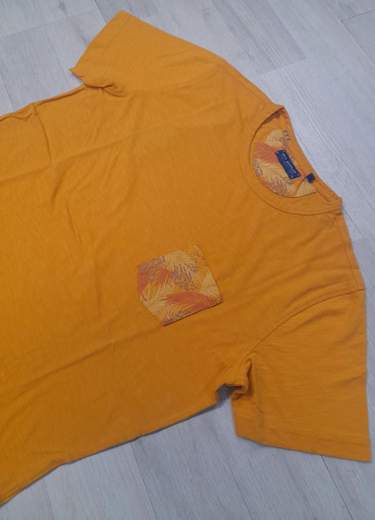 T-shirt girocollo, con taschino applicato sul lato cuore Sea Barrier articolo BACIO