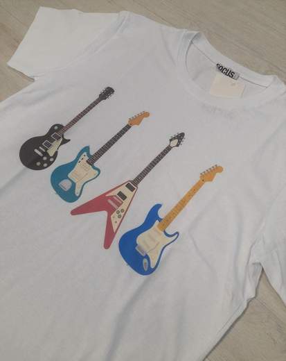 T-Shirt girocollo Focus articolo GUITAR