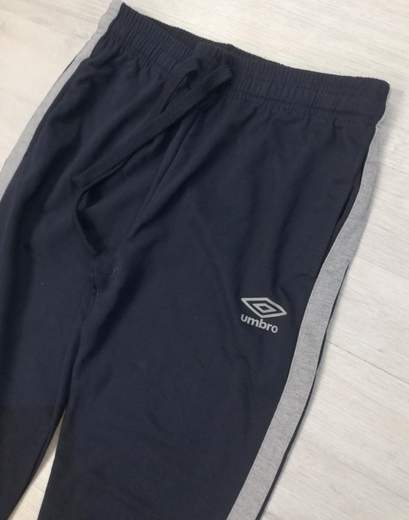 Completo tuta Umbro articolo UPJ30042S