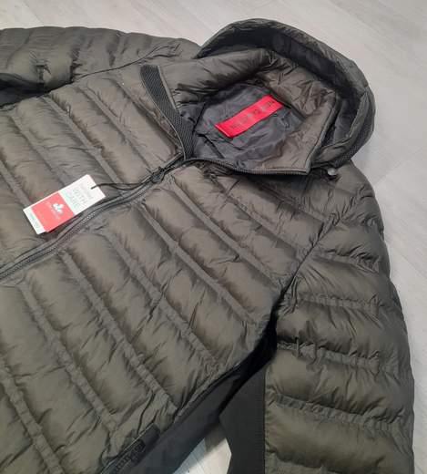Giaccone con cappuccio staccabile New Canadian articolo 5121