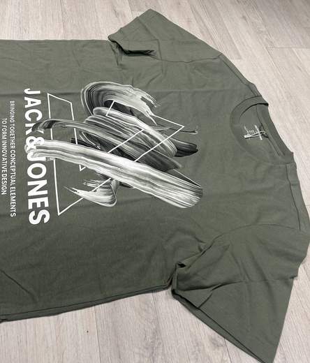 T-Shirt Jack&Jones articolo 12257370