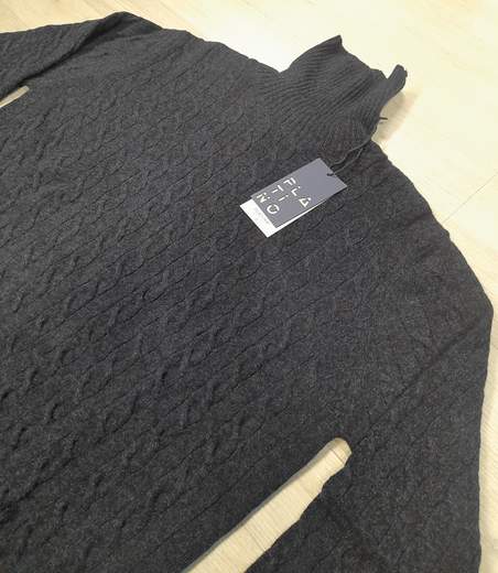 Lupetto con lavorazione treccia Platino articolo ALEXMOU