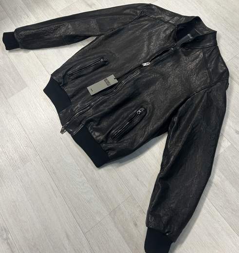 MASTERPELLE MP827