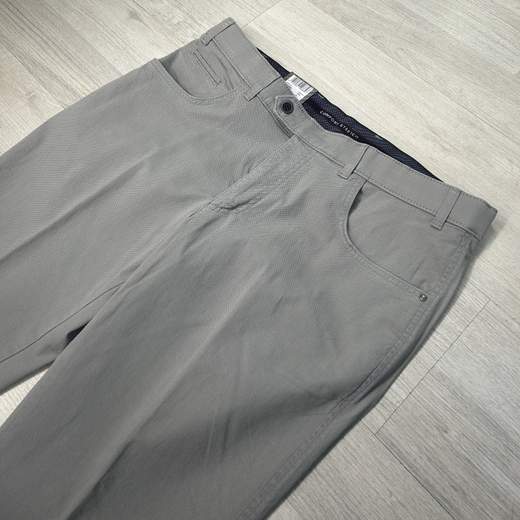 Pantaloni in cotone elasticizzato Luigi Morini articolo 42-4286