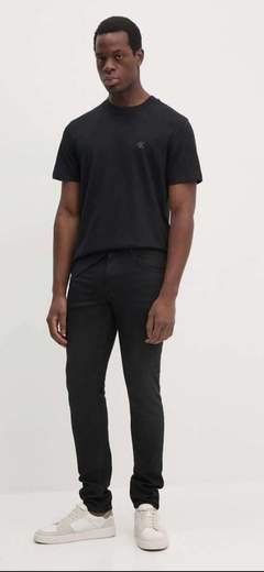 CALVIN KLEIN T-SHIRT - J30J326683