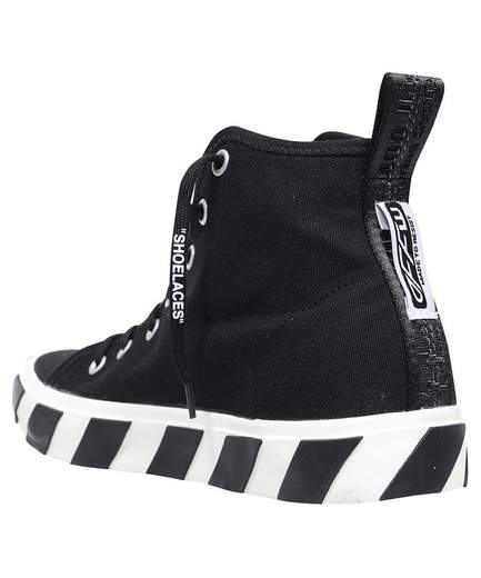 OFF WHITE SNEAKERS