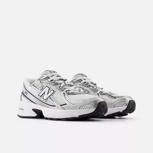 NEW BALANCE GR740