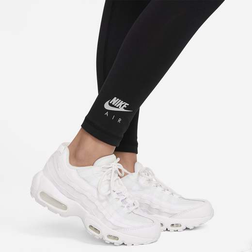 Nike DM8369