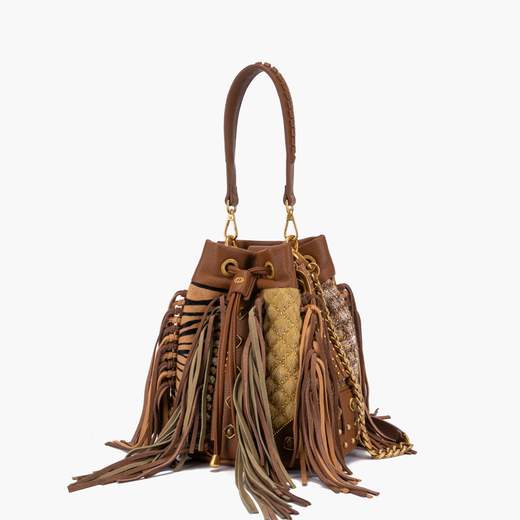 LA CARRIE 152M-EM-302-MIS