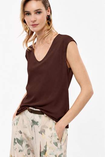 IMPERIAL TOP AMPIO SCOLLO A V SENZA MANICHE