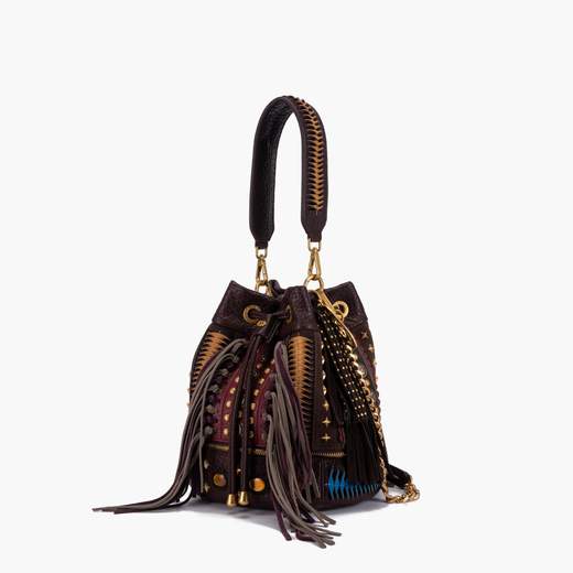 LA CARRIE 152M-EM-301-LST