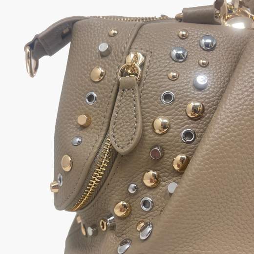 LA CARRIE 152P-MG-147-TBL