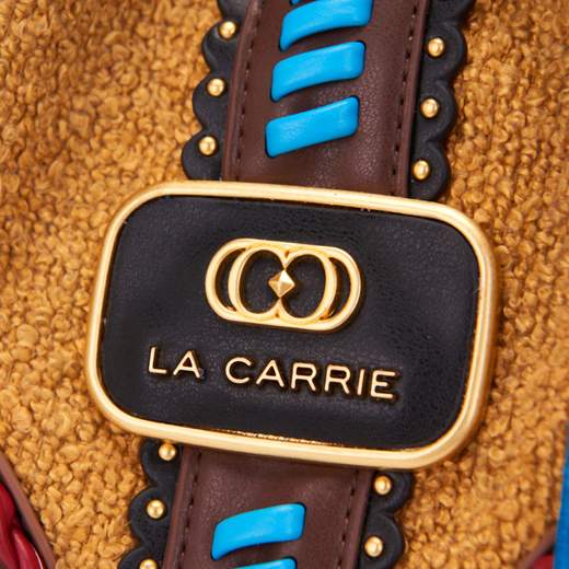 LA CARRIE 142M-EM-122-SCT