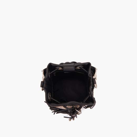 LA CARRIE 142C-EM-902-SYN