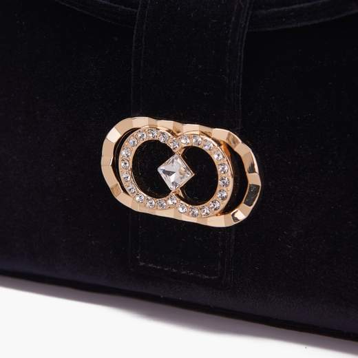 LA CARRIE 142M-SX-730-VEL