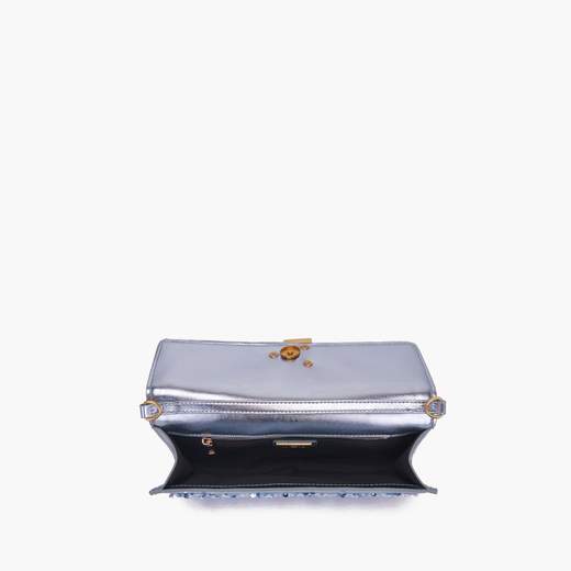 LA CARRIE Pochette Night Edition in seta con paillettes sulla patta e tracolla rimovibile. 141M-KS-711-SYN