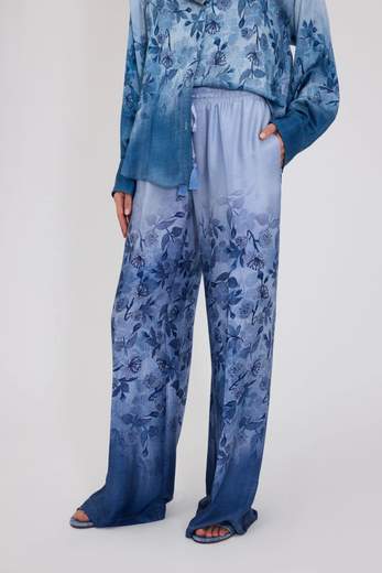 ERMANNO SCERVINO - FIRENZE Pantaloni in raso
