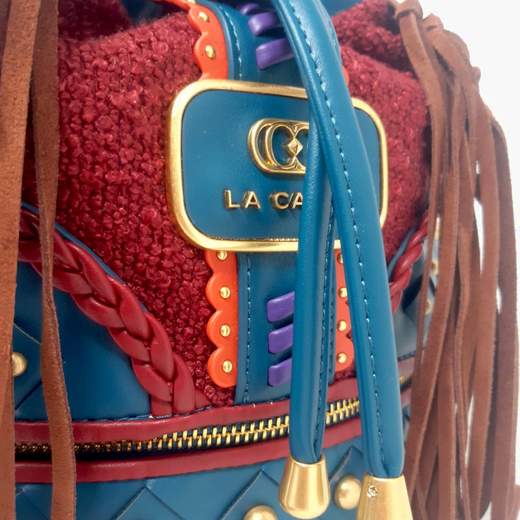 LA CARRIE 142M-EM-122-SCT