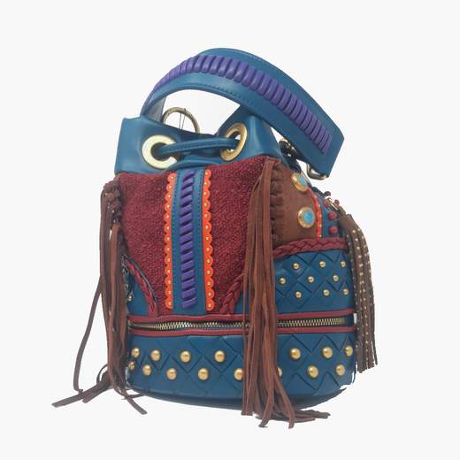 LA CARRIE 142M-EM-122-SCT