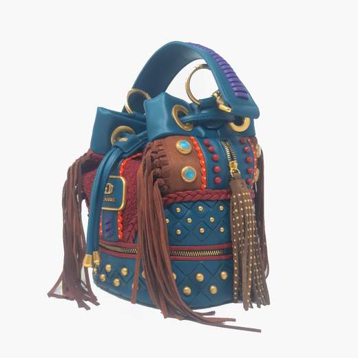 LA CARRIE 142M-EM-122-SCT