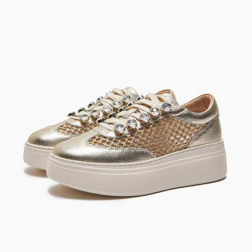 EMANUÉLLE VEE 451P-302-18-P110