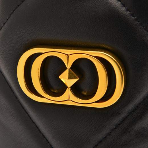 LA CARRIE 112P-IA-900-LEA