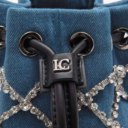 LA CARRIE 121M-SS-941-CAN