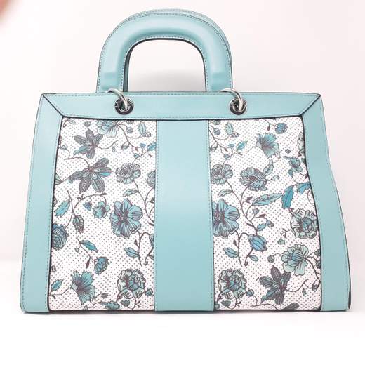 LA CARRIE 101P-GA-110-FOP