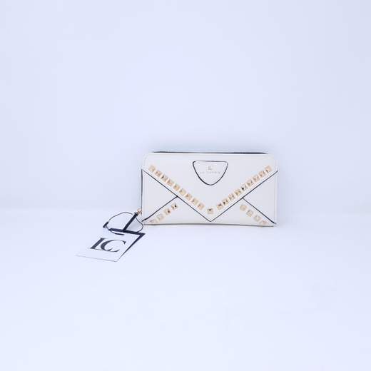 LA CARRIE 111M-AB-240-BTS-IVORY