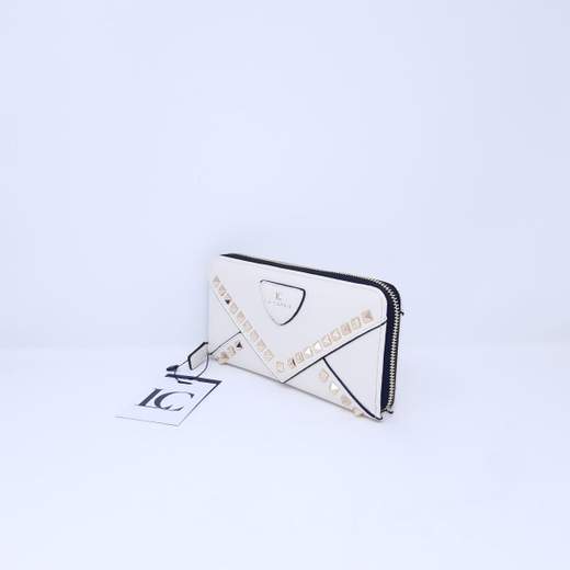 LA CARRIE 111M-AB-240-BTS-IVORY