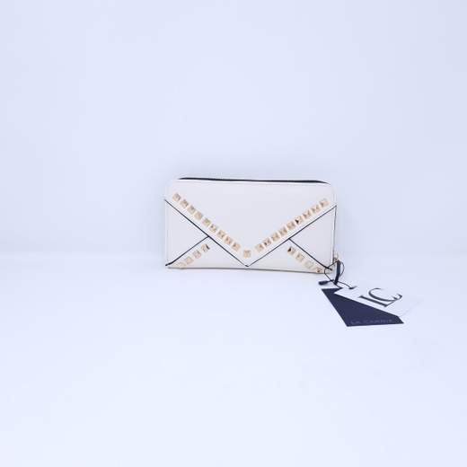 LA CARRIE 111M-AB-240-BTS-IVORY