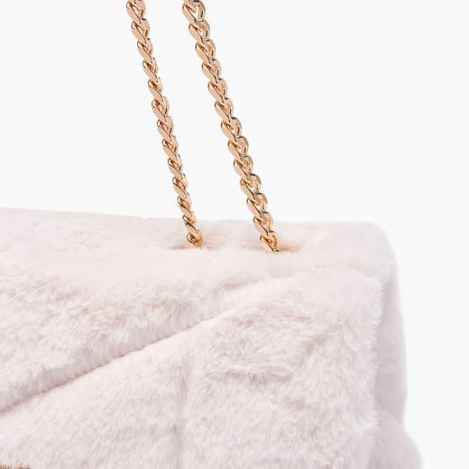 LA CARRIE 122M-WM-141-SYN