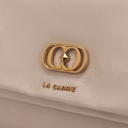 LA CARRIE 151M-CG-130-SYN