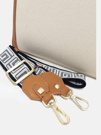 Guy Laroche 18206