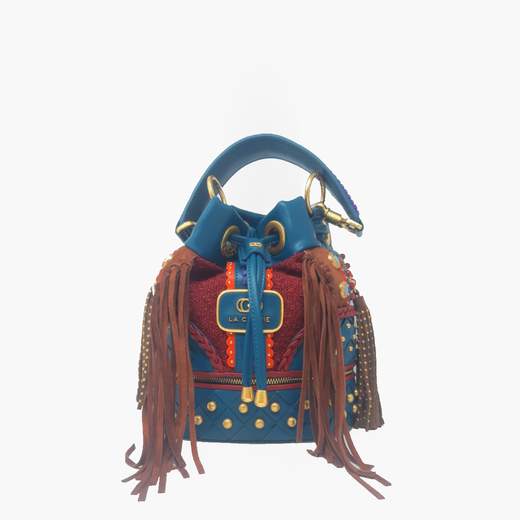 LA CARRIE 142M-EM-122-SCT