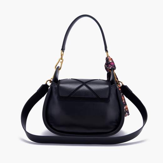 LA CARRIE 132P-RA-241-LES