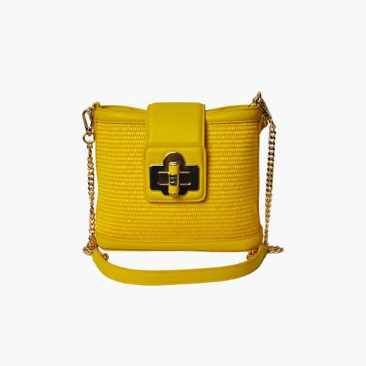 LA CARRIE 131M-EY-820-RAE