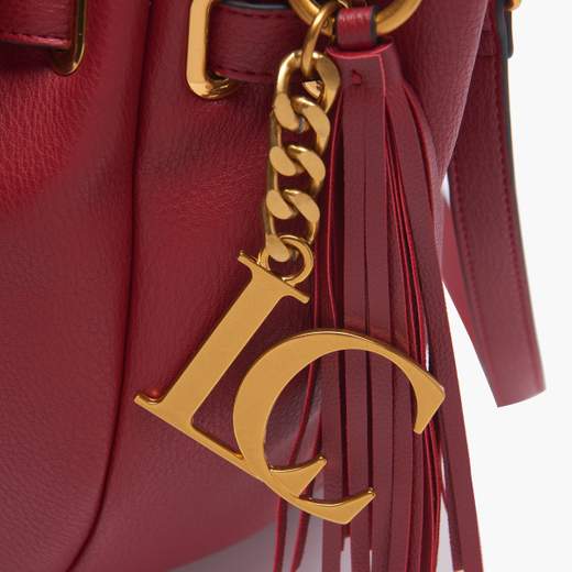 LA CARRIE 122M-TL-211-SYN