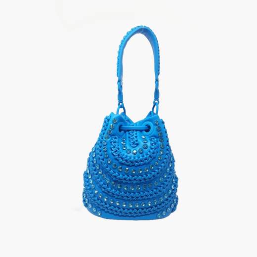 LA CARRIE 141M-EM-102-SYN