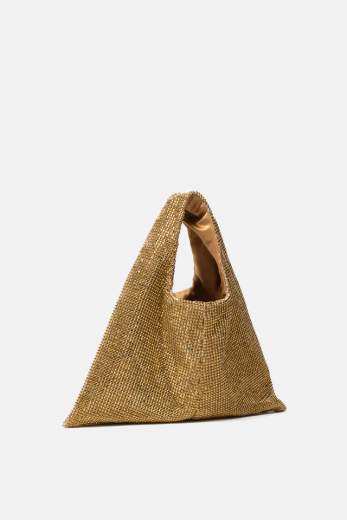 TWENTY FOURHAITCH PARKS