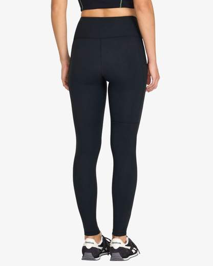 RVCA 23WS113506