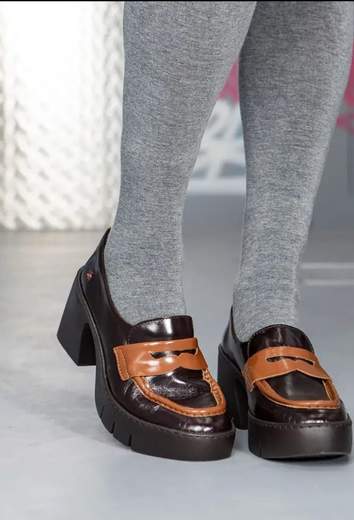 ART 1654 NAPPA SHINNY BROWN-CARAMEL/SOFIA