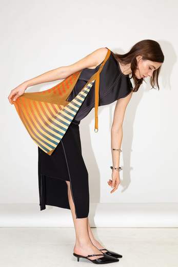 multitudes CLAUDIA OCHER Y BAG