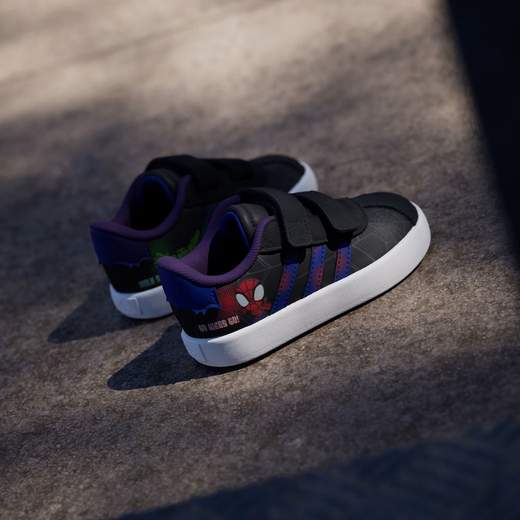 adidas KI9178