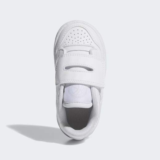 adidas KI8863
