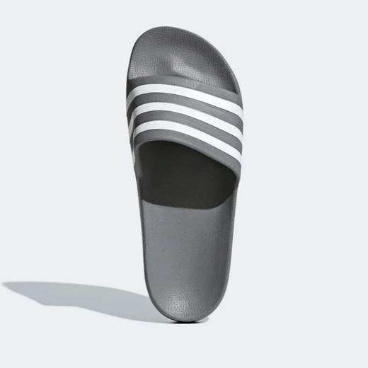 adidas F35538