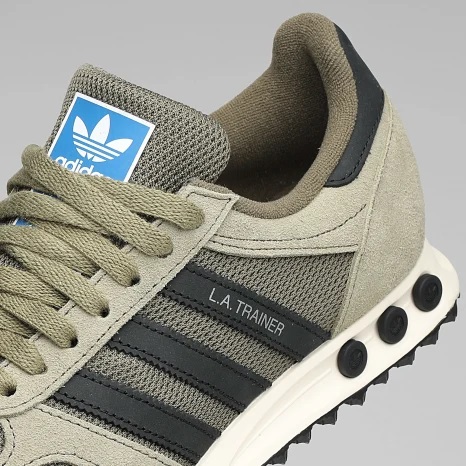 adidas KH9681